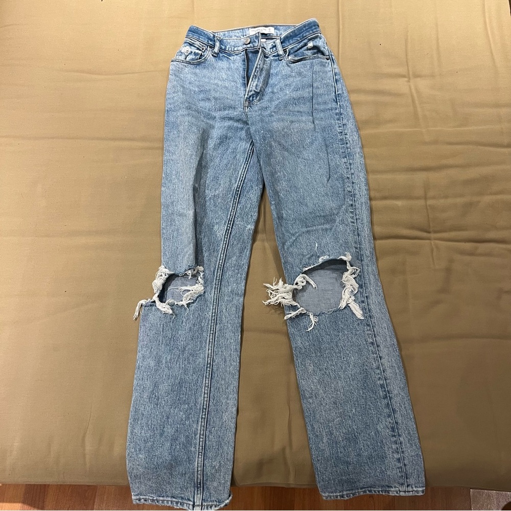 Abercrombie Curve Love